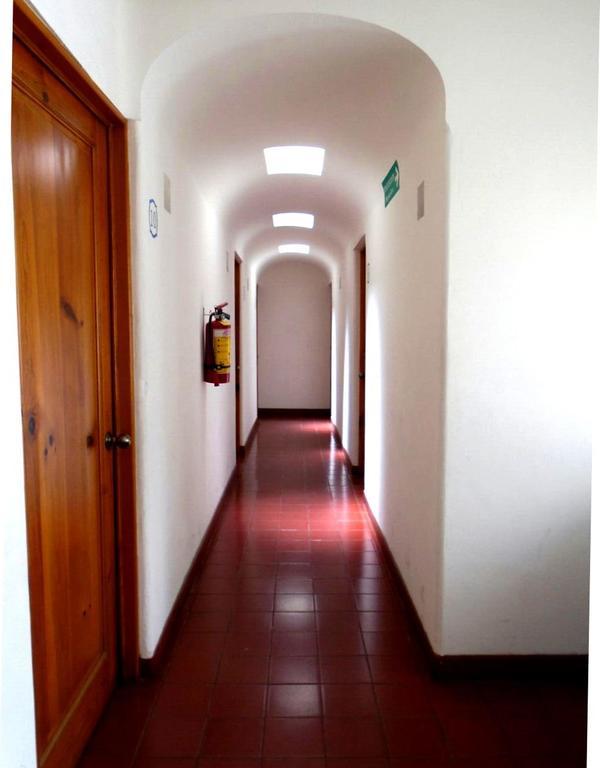 Paulina Youth Hostel Oaxaca Buitenkant foto